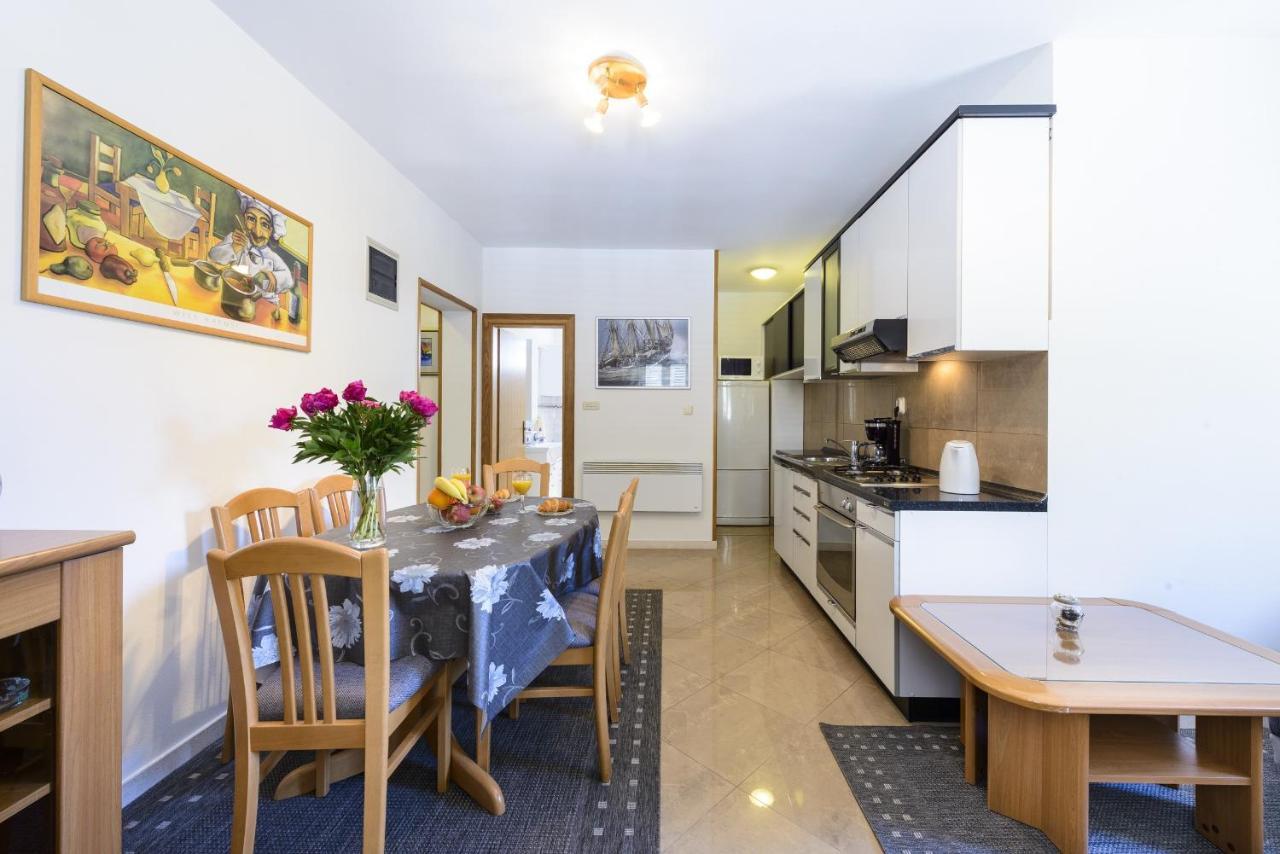 Tija Two Bedroom With Balcony And Partial Sea View Dubrovnik