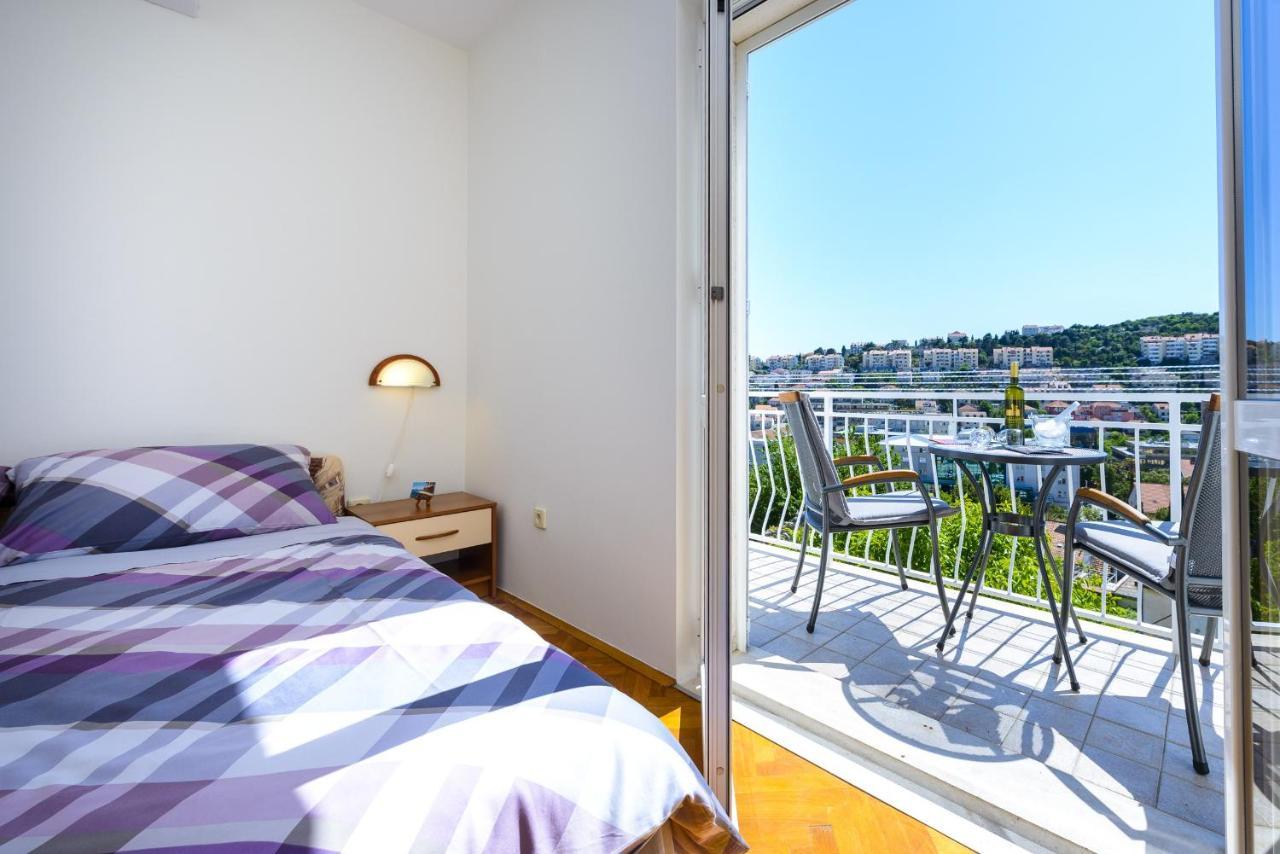 Apartment Tija Two Bedroom With Balcony And Partial Sea View